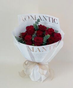 Rose Bouquet Romantic Elegance - Image 3