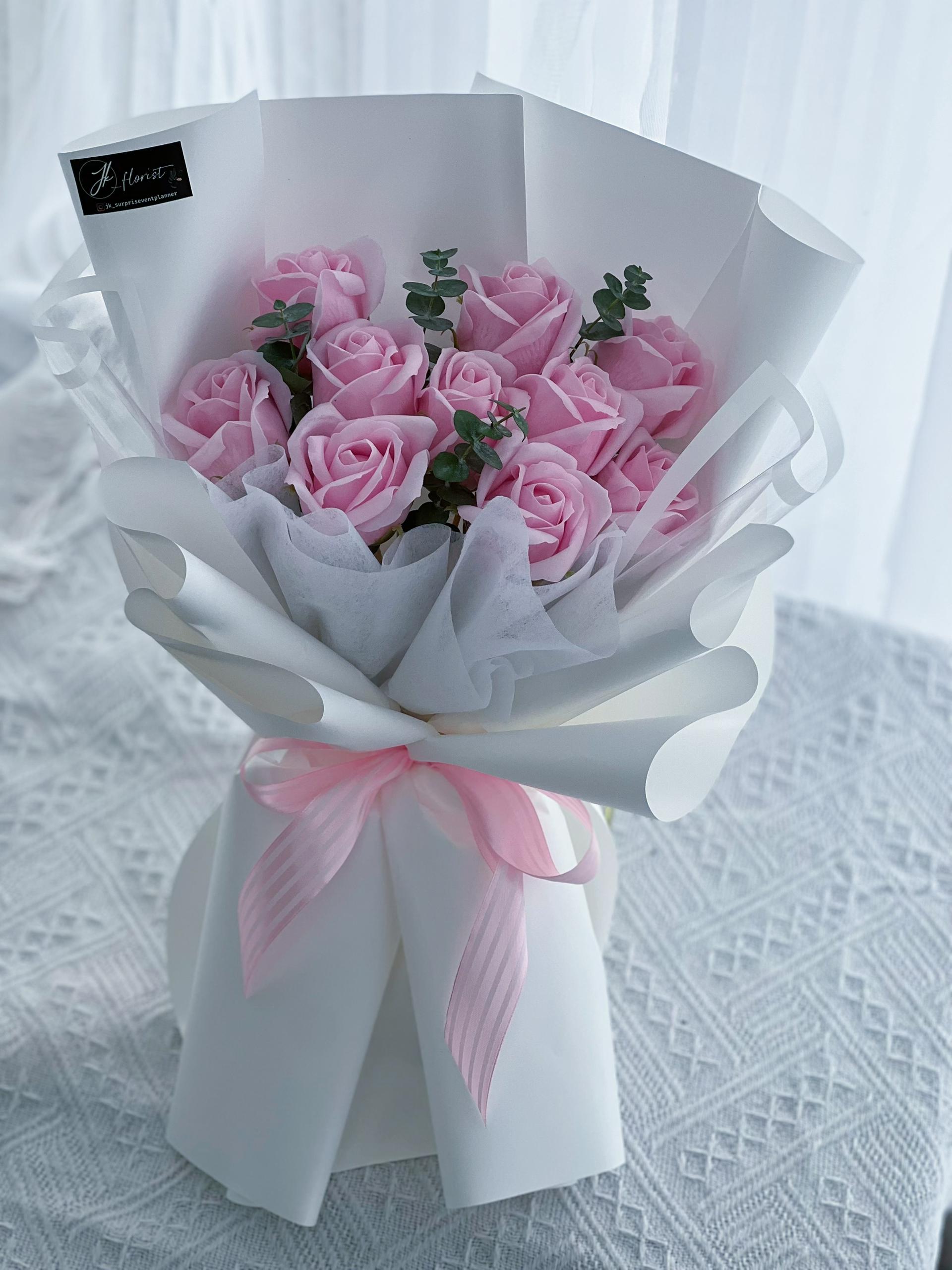 Soie de Fleur (Soap Flower)