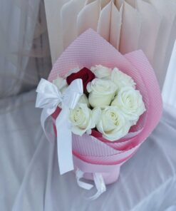 Rainbow Kisses (Fresh Flower) - Image 4