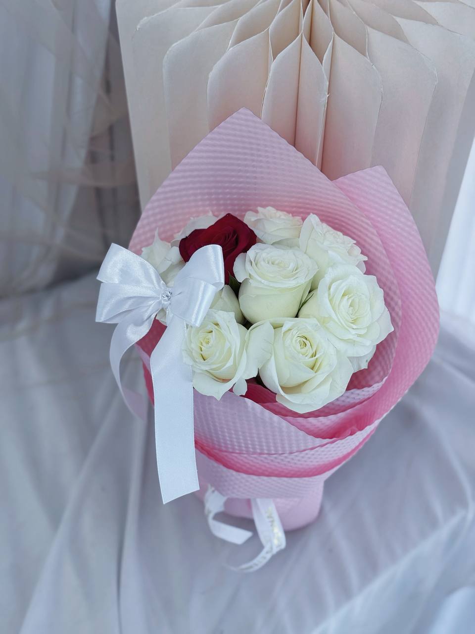 Rainbow Kisses (Fresh Flower) - Image 4