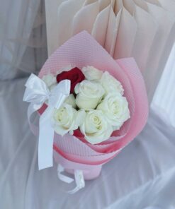 Rainbow Kisses (Fresh Flower) - Image 6