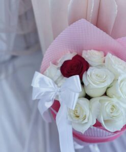 Rainbow Kisses (Fresh Flower) - Image 5
