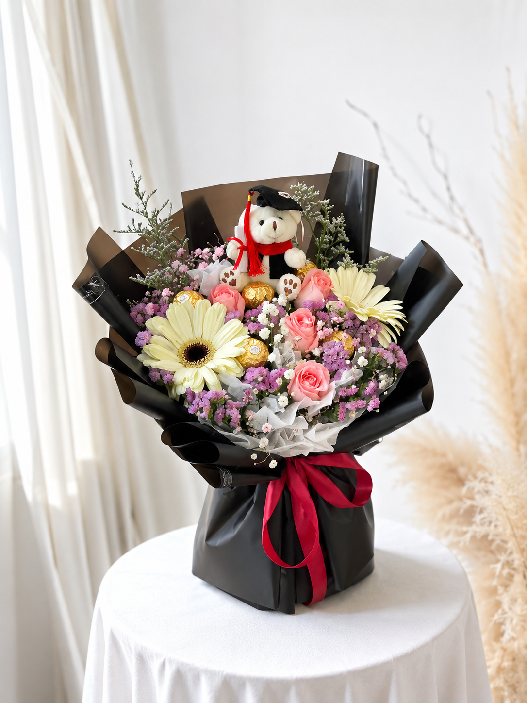 Graduation Bouquet Chocolate Daisy Graduate’s Happiness