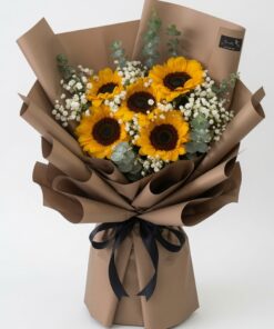 Graduation Bouquet Sunflower Terra Solenne