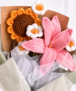 Crochet Bouquet Sunflower Stitched Elegance - Image 2