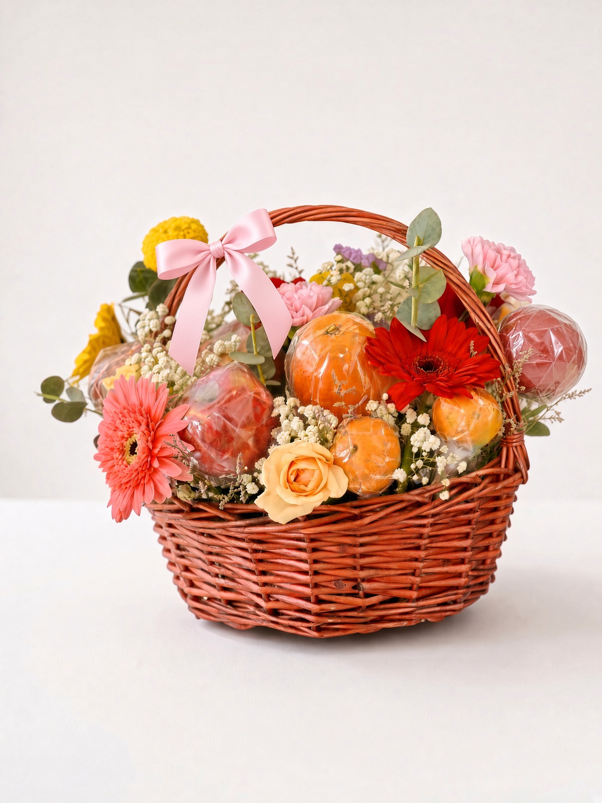 Rose & Gerbera Fresh Fruit Basket | Flowers & Seasonal Fruits