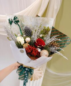 Evergreen Christmas Noel (Fresh flower) - Image 2