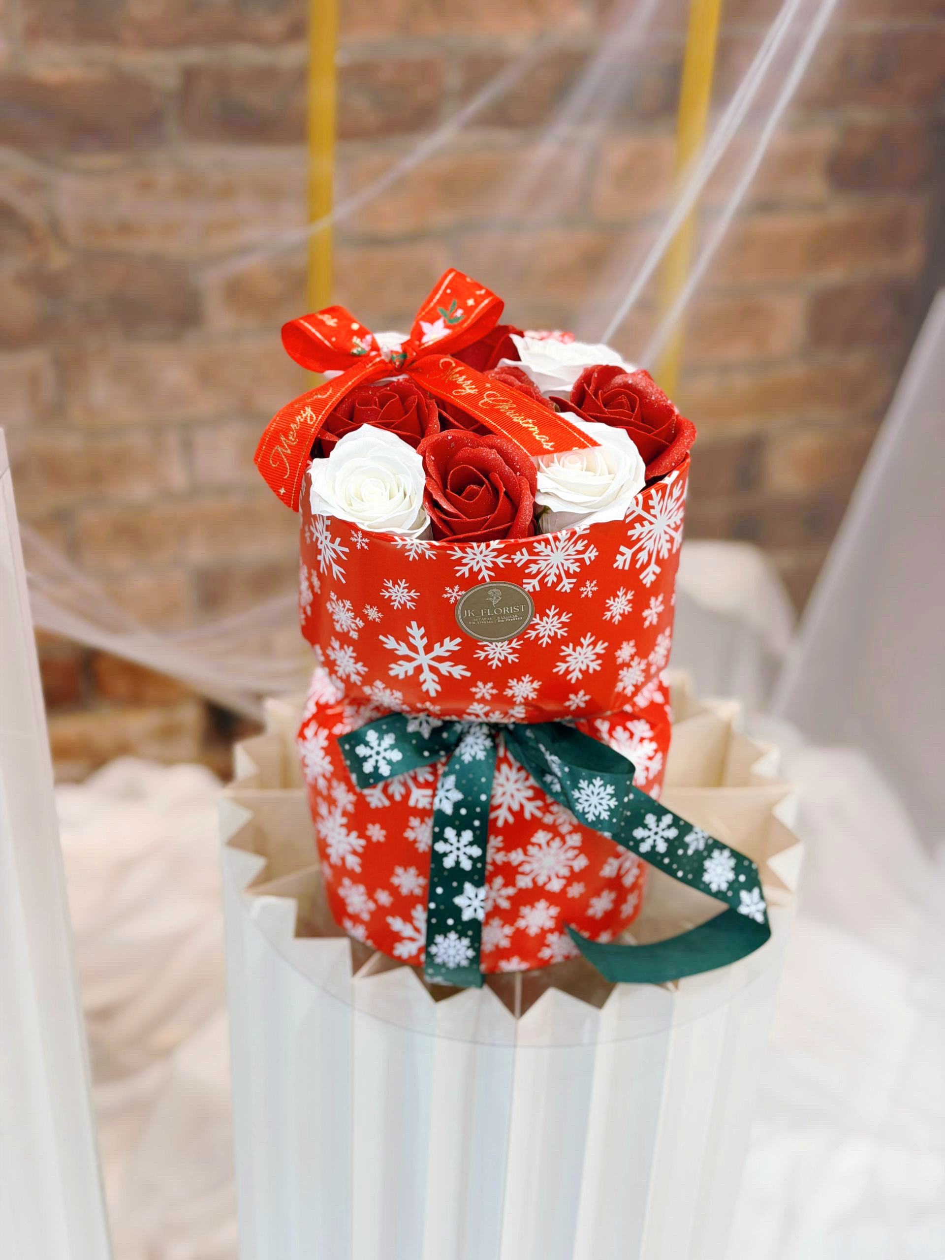 Merry Noel Christmas (Soap flower) - Image 3