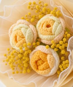 Crochet Rose Bouquet Orange Buttercream - Image 3