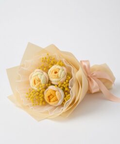 Crochet Rose Bouquet Orange Buttercream - Image 2