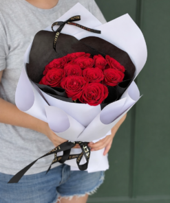 Only Love Roses (Fresh Flower)