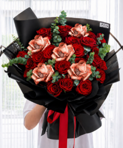 Crimson Luxe Bloom (Money Bouquet)
