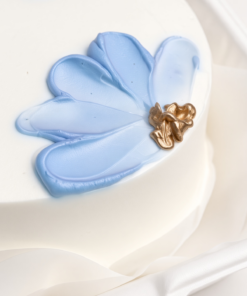 3" Bento Cake Soft Blue Floral - Image 3
