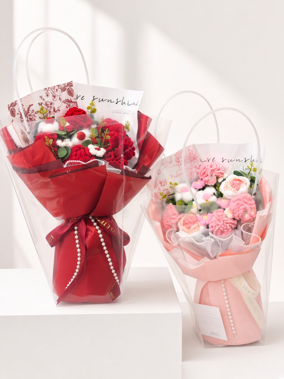 Crochet Rose Bouquet Pearl Romance - Image 3