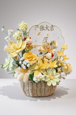 Crochet Flower Grand Opening Basket | Handmade Yellow Crochet Flowers with Lucky Cat | 开张大吉 Gift